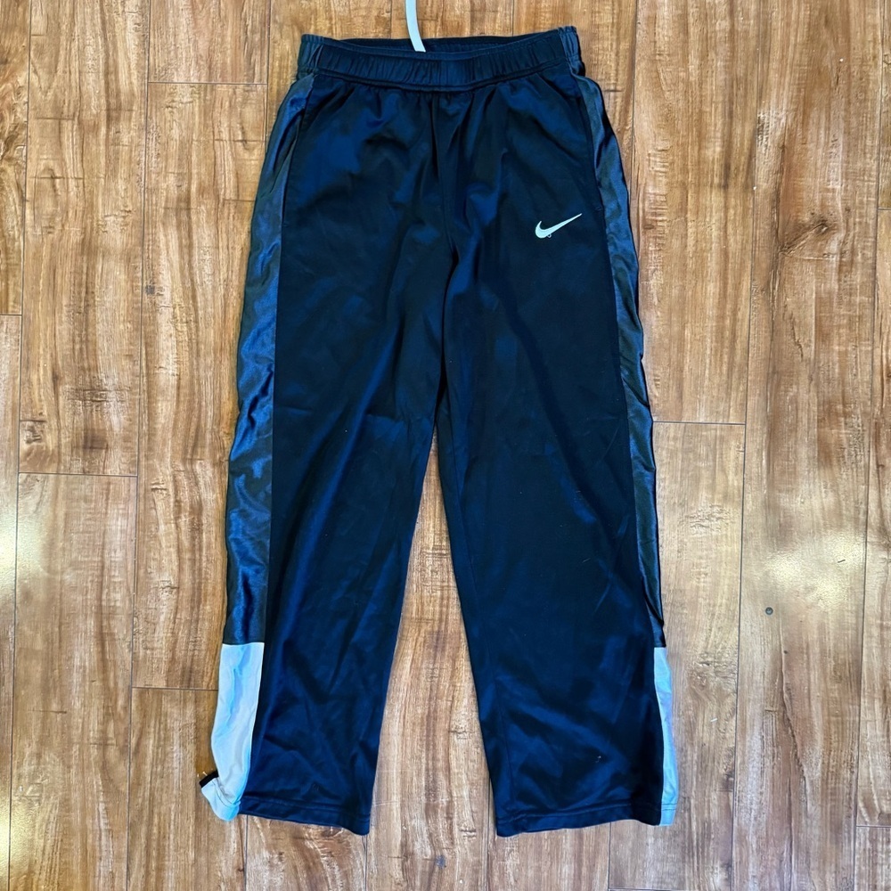 NIKE Boys Black White Colorblock Warm up Basketball Athletic Pants Size Large